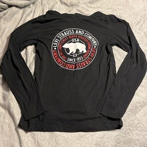 4 items for $9
 Small long sleeve Levi’s bear shirt black